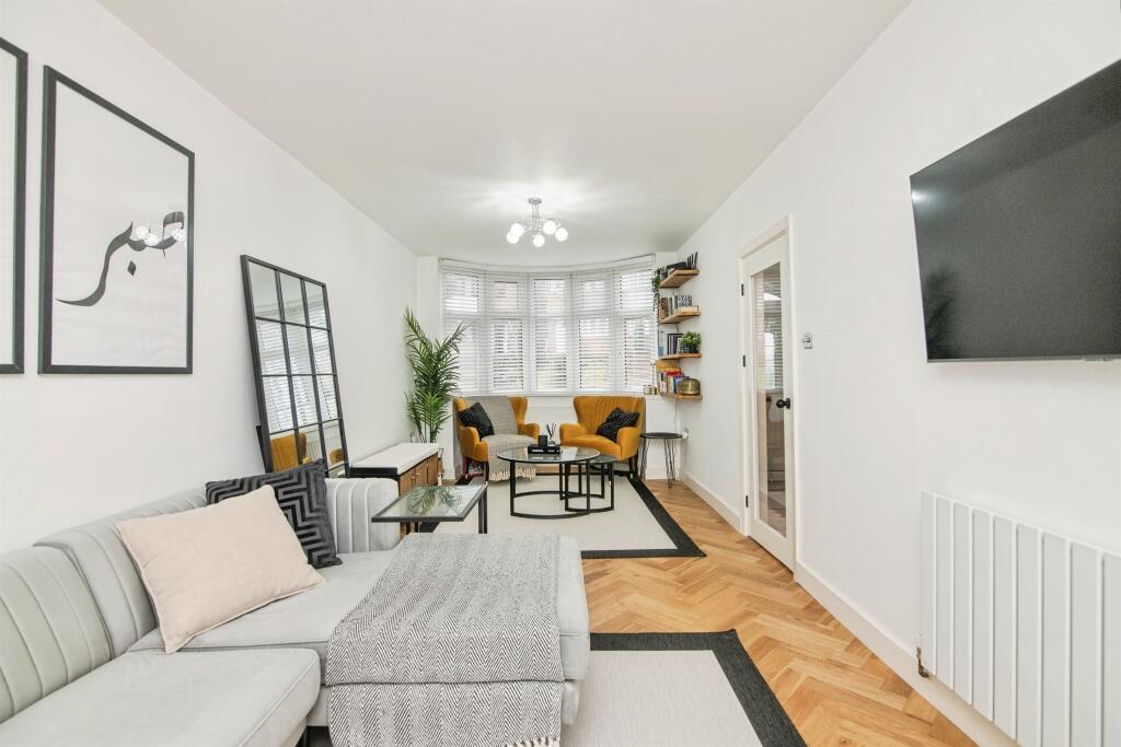 Calshot Road, Birmingham, B42 photo 5