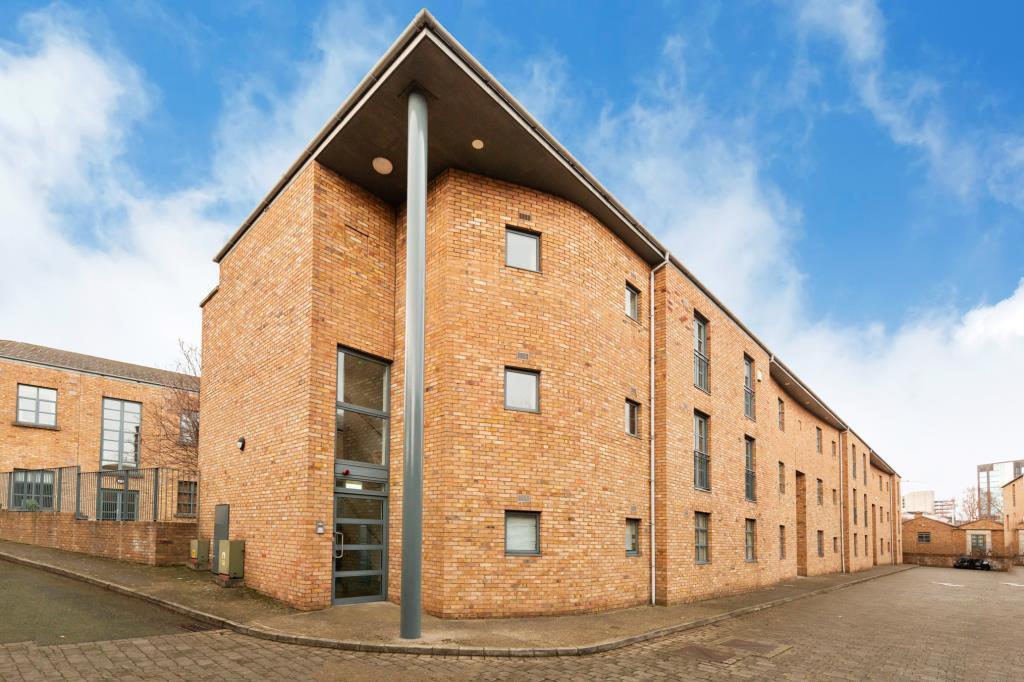 Main image of property: 2 Cannon Mews East, Beggars Bush, Ballsbridge, Dublin 4, D04 KX49