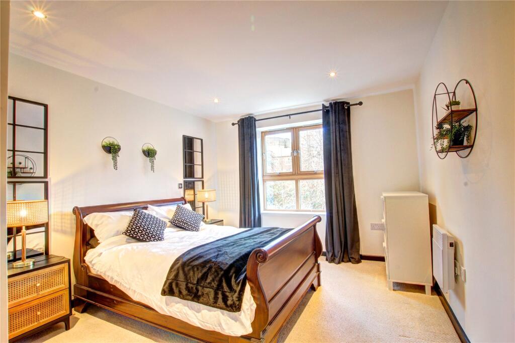 Apartment in Newcastle upon Tyne - More