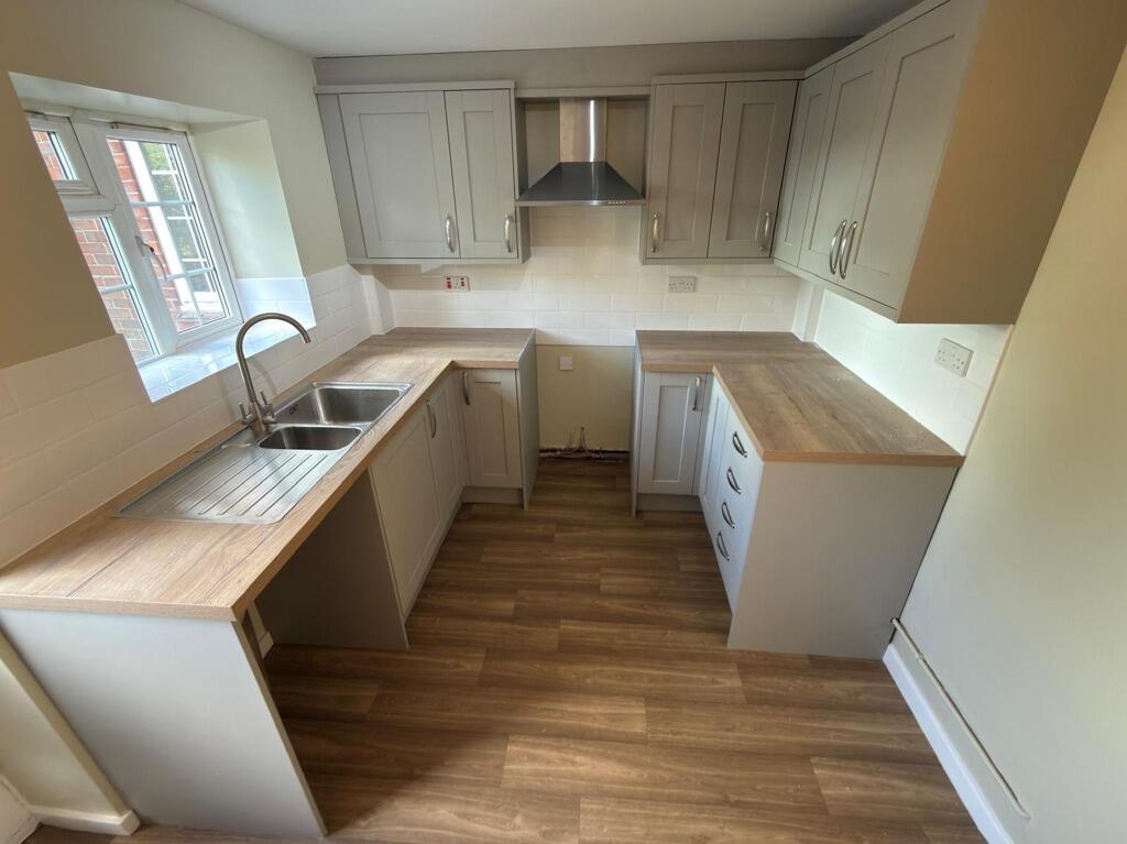 House in Peterborough - View 5