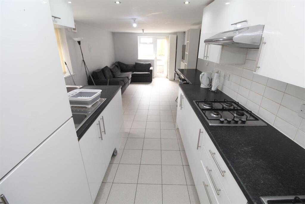 House in Cardiff - View 2