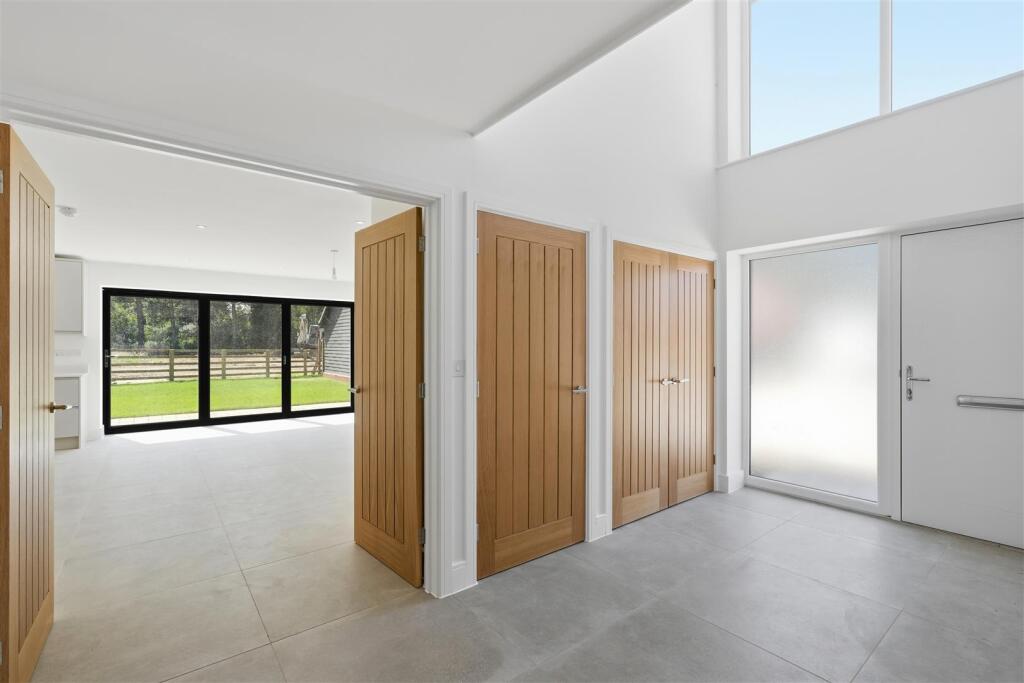 House in Mid Suffolk, Hinderclay - View 3