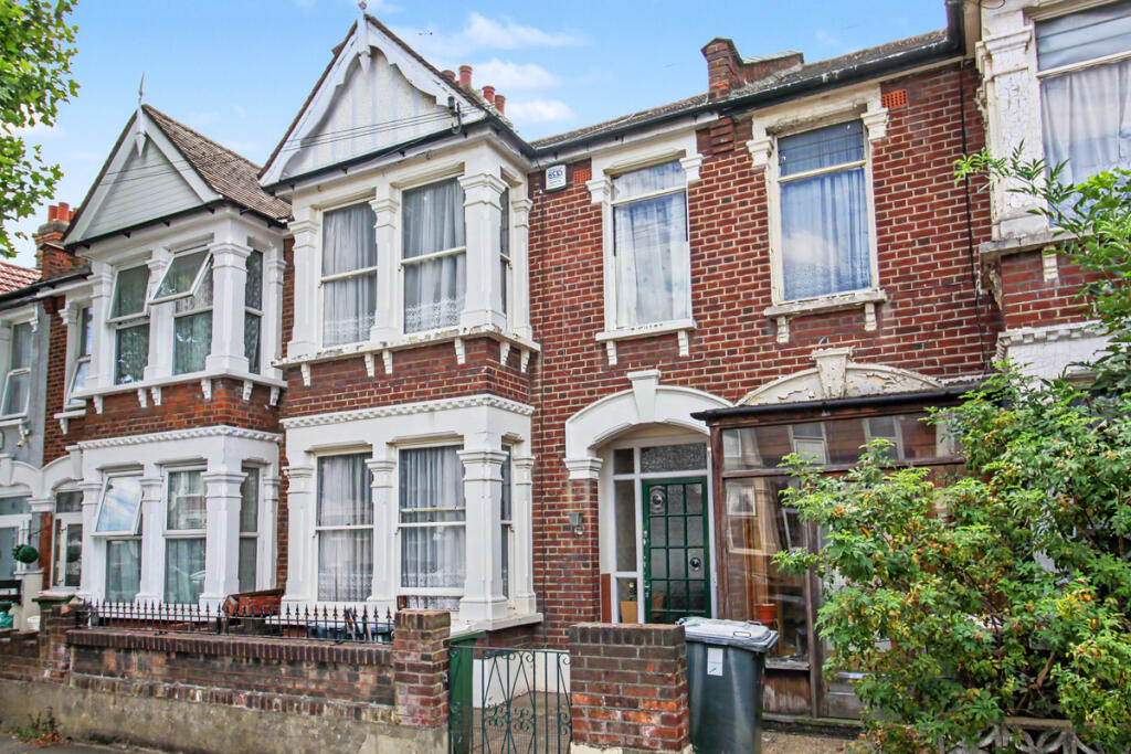 3 bedroom terraced house for sale in Lichfield Road, London on Rightmove
