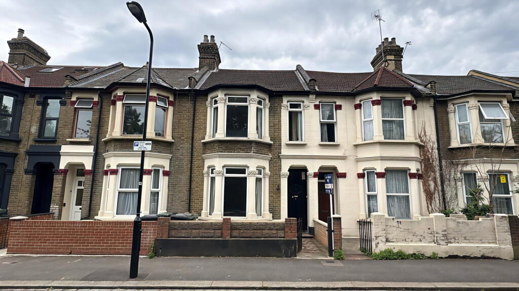 Lyttelton Road, Leyton, E10 5NQ – pohled 2