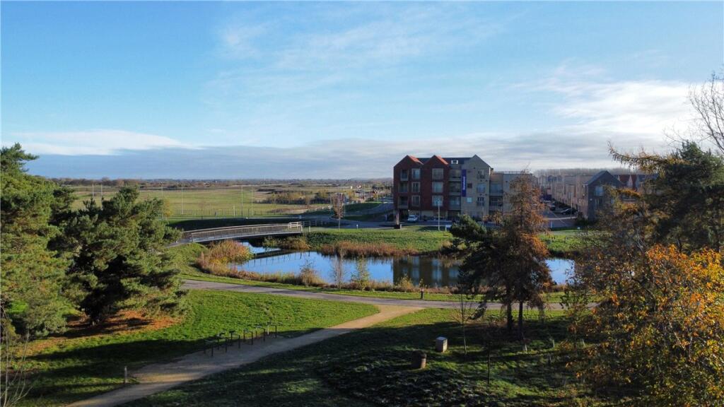 Main image of property: Massingham Way, Waterbeach, Cambridge, Cambridgeshire, CB25