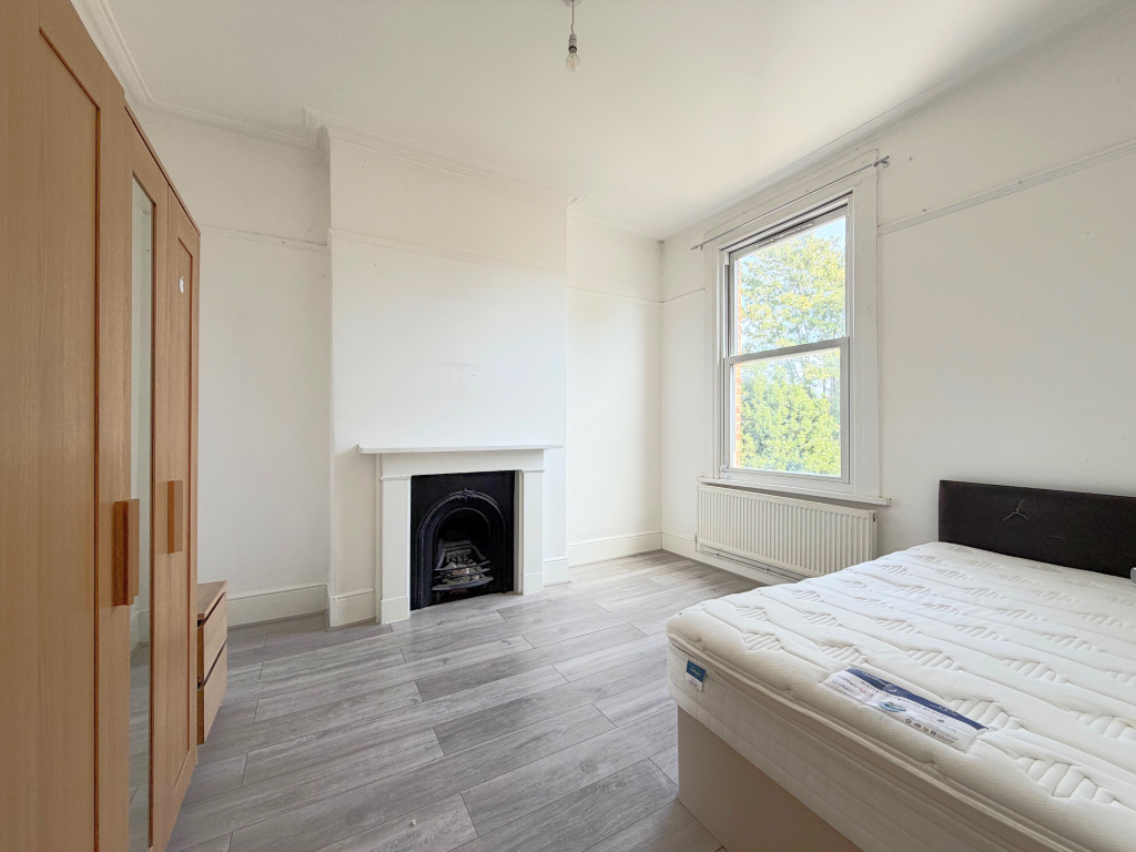 Main image of property: Shaftesbury Road, Islington, London N19