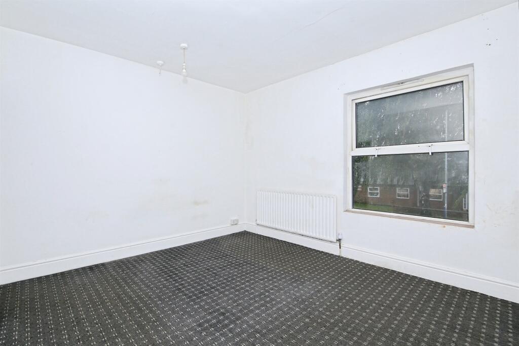 House in Peterborough - View 4