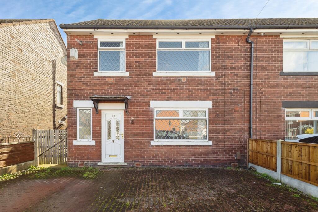 Main image of property: Windermere Crescent, ASHTON-UNDER-LYNE, Lancashire, OL7