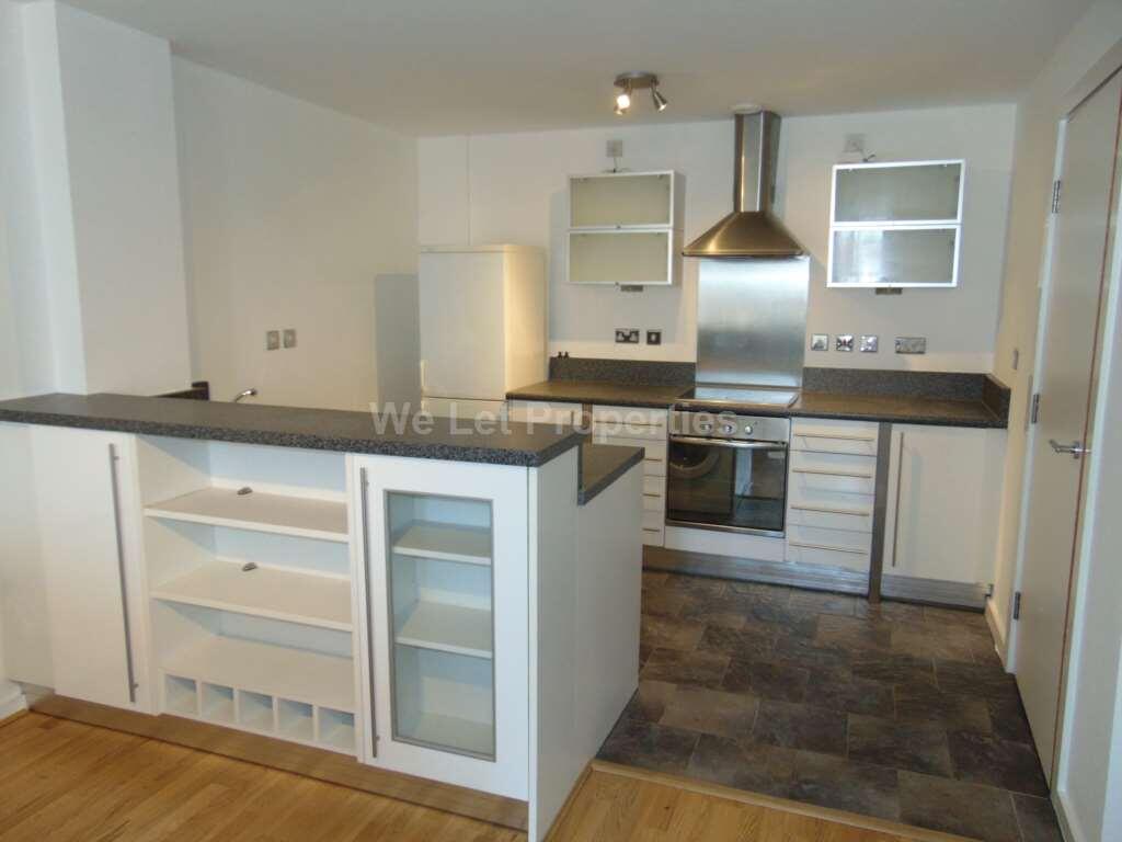 Apartment in Manchester, Castlefield, City Centre - View 2