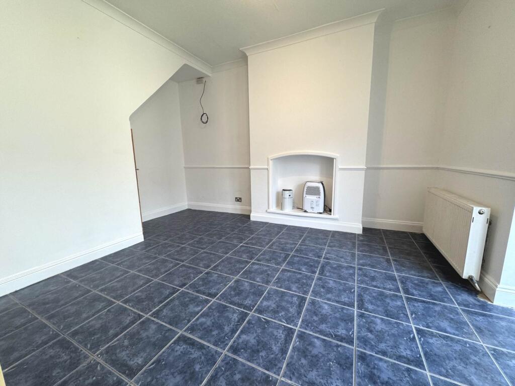 Lightbown Avenue, Blackpool, FY3 9JN photo 4
