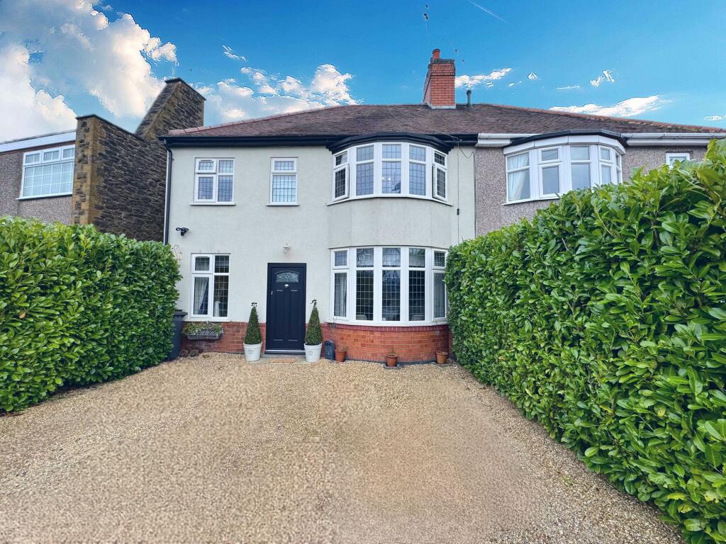 4-bed semi-detached on Bulkington Lane, Nuneaton, CV11, £355,000
