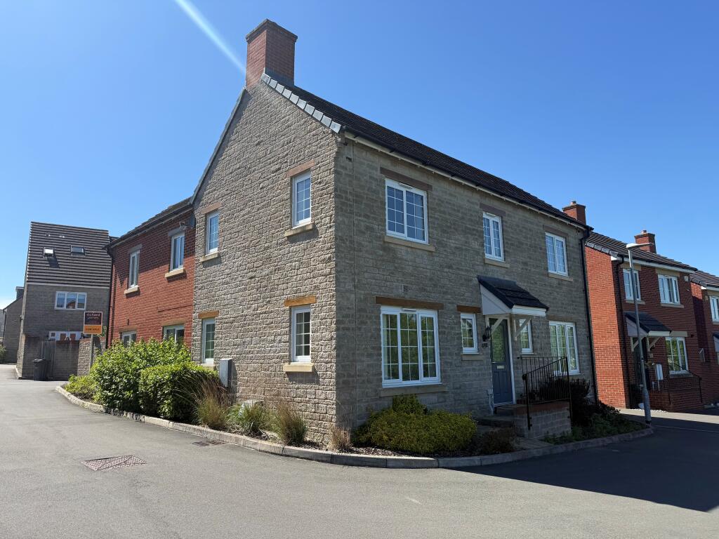 Main image of property: Dew Pond Close, Purton, SN5