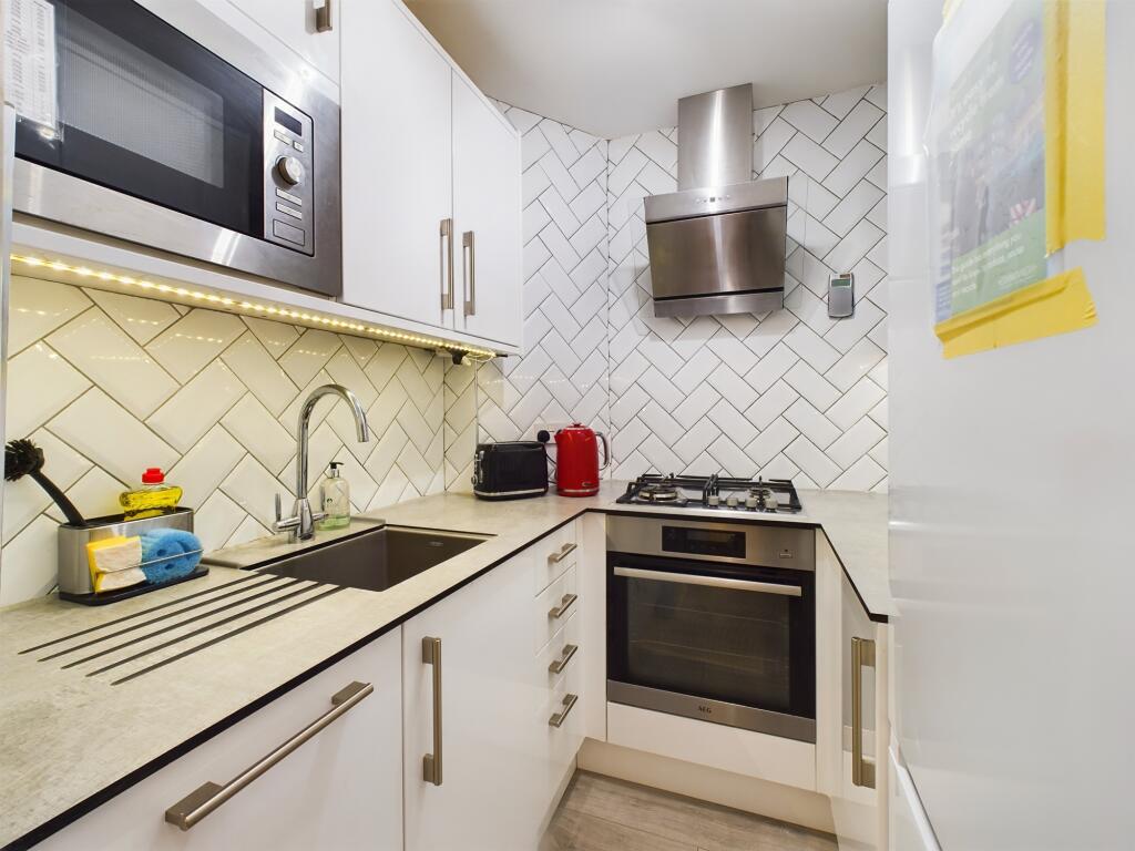 Apartment in Edinburgh, Merchiston - View 4