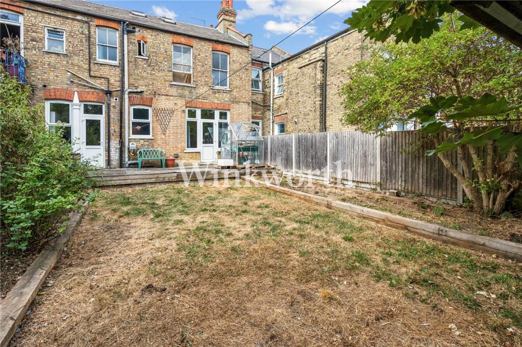 Apartment in London - View 4