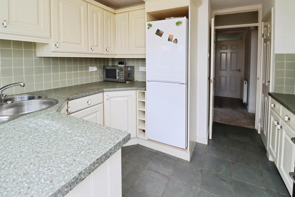 Bellward Close, Spital photo 3