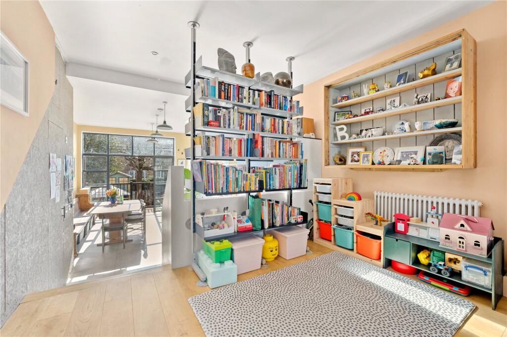 Acacia Road, Walthamstow, London, E17 – pohled 6
