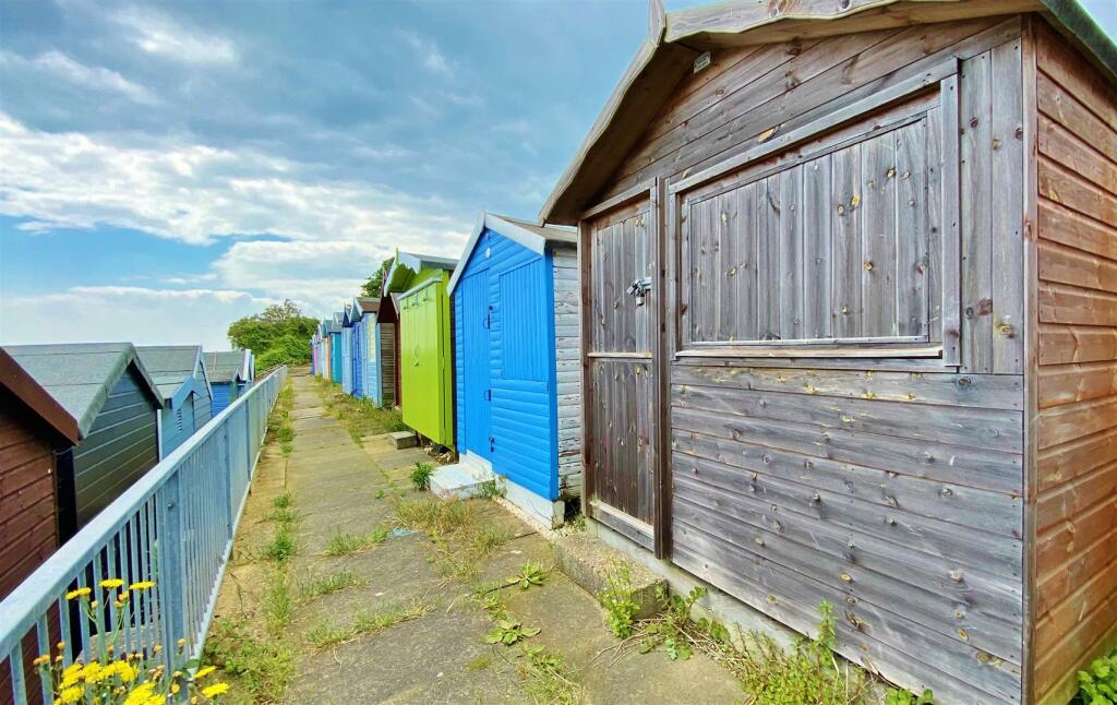 Studio other on Southcliff, Walton-on-the-Naze, Essex, £17,000