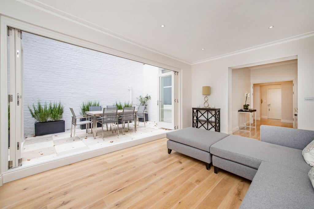 Main image of property: Redcliffe Square, Chelsea SW10