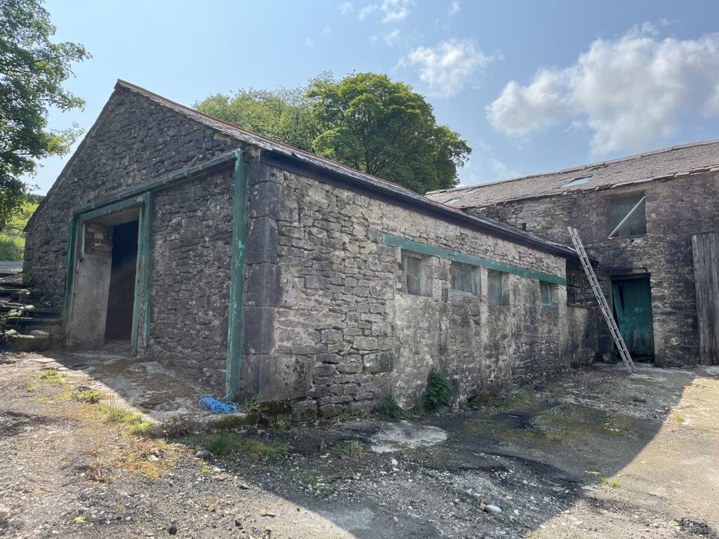 Additional image 2 of Barn conversions for sale – Cowside Barns, Henside Lane, Langcliffe, Settle, BD24 9PZ