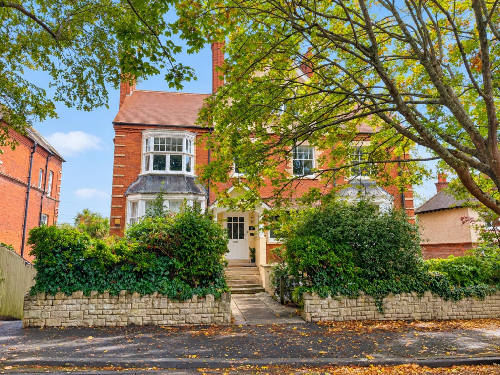 Main image of property: 23 Bincleaves Road, Weymouth