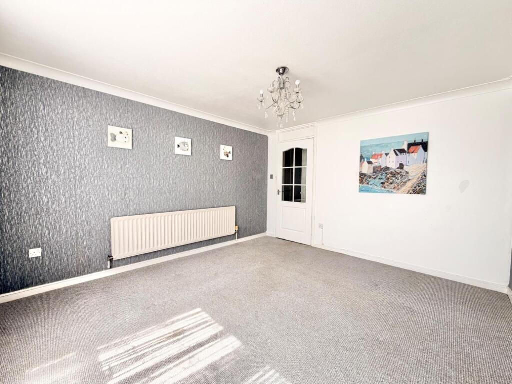 Apartment in Solihull, Castle Bromwich - View 2