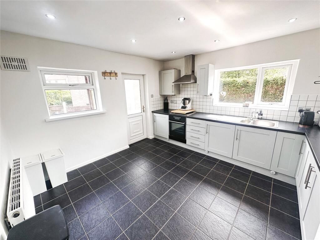 Staghills Road, Rawtenstall, Rossendale, BB4 photo 4