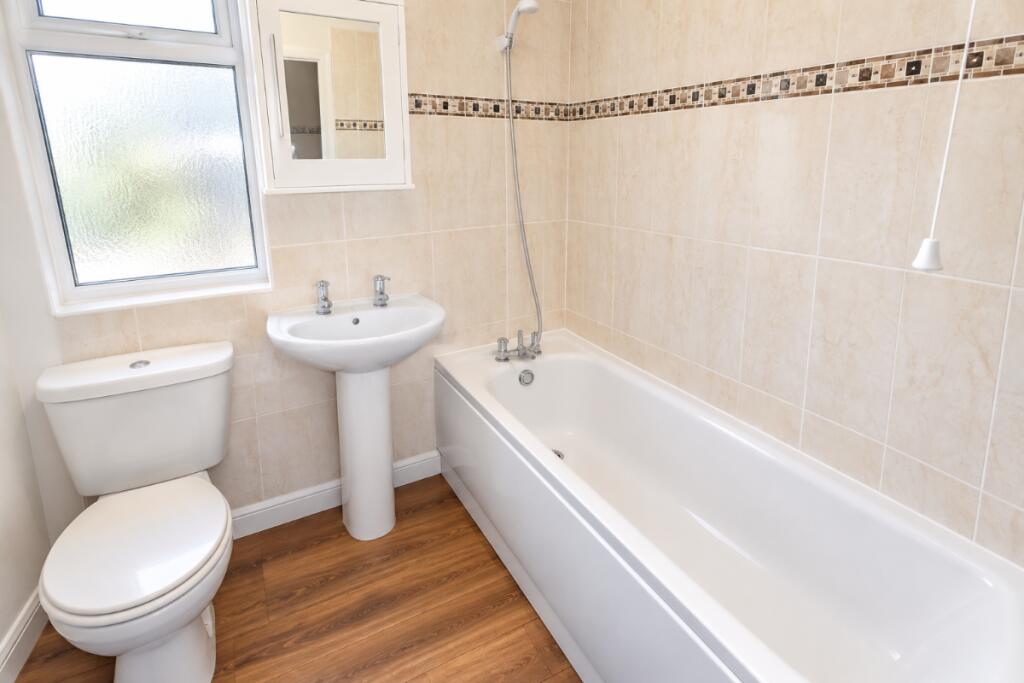 Apartment in Milton Keynes - More
