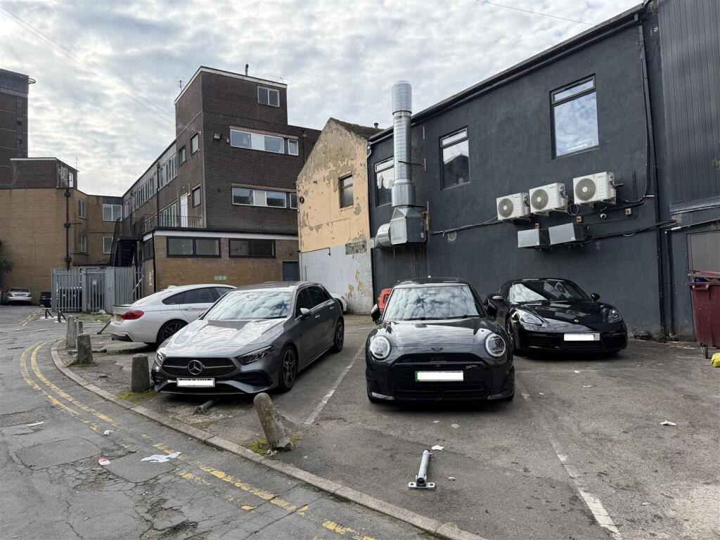 Stafford Lane, Hanley, Stoke-On-Trent - View 3
