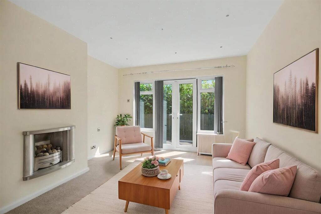 Victoria Street, Sawley - View 2