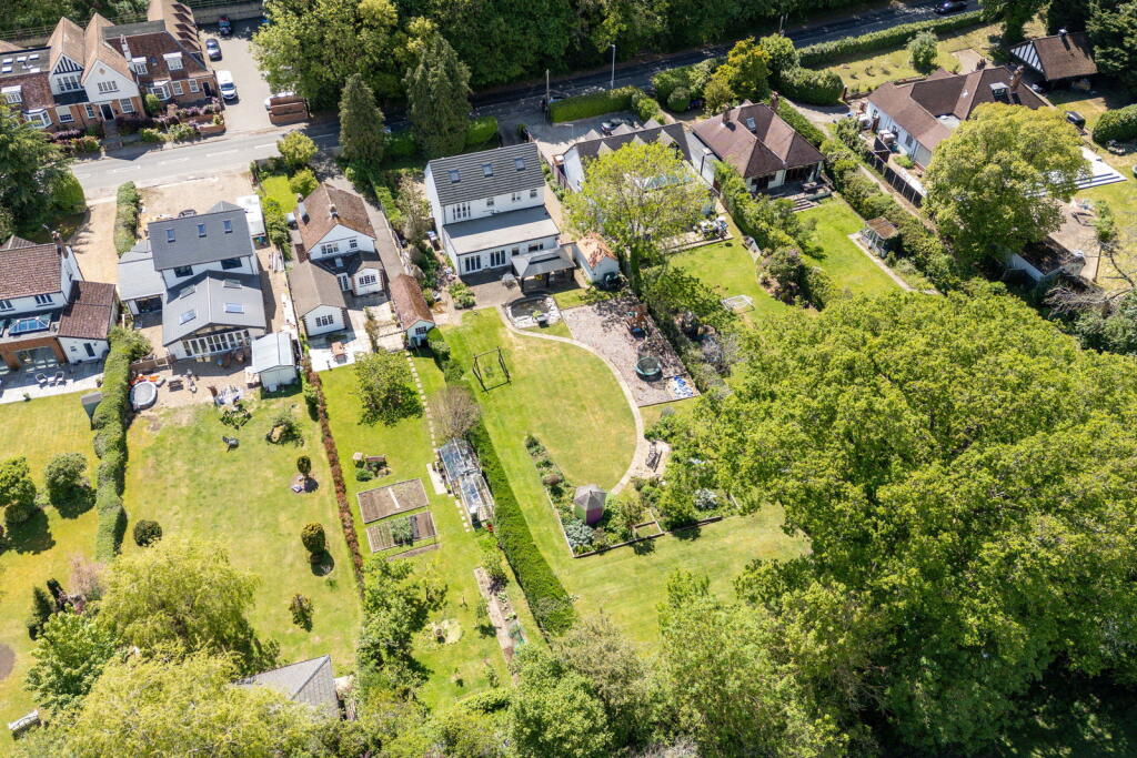 Codicote Road, Welwyn, AL6 9TT - View 2