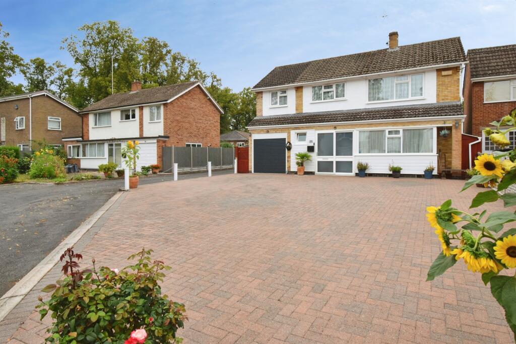 House in Oadby and Wigston, Leicestershire - View 4