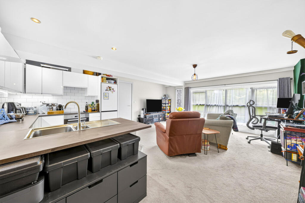 Apartment in Stockport - More