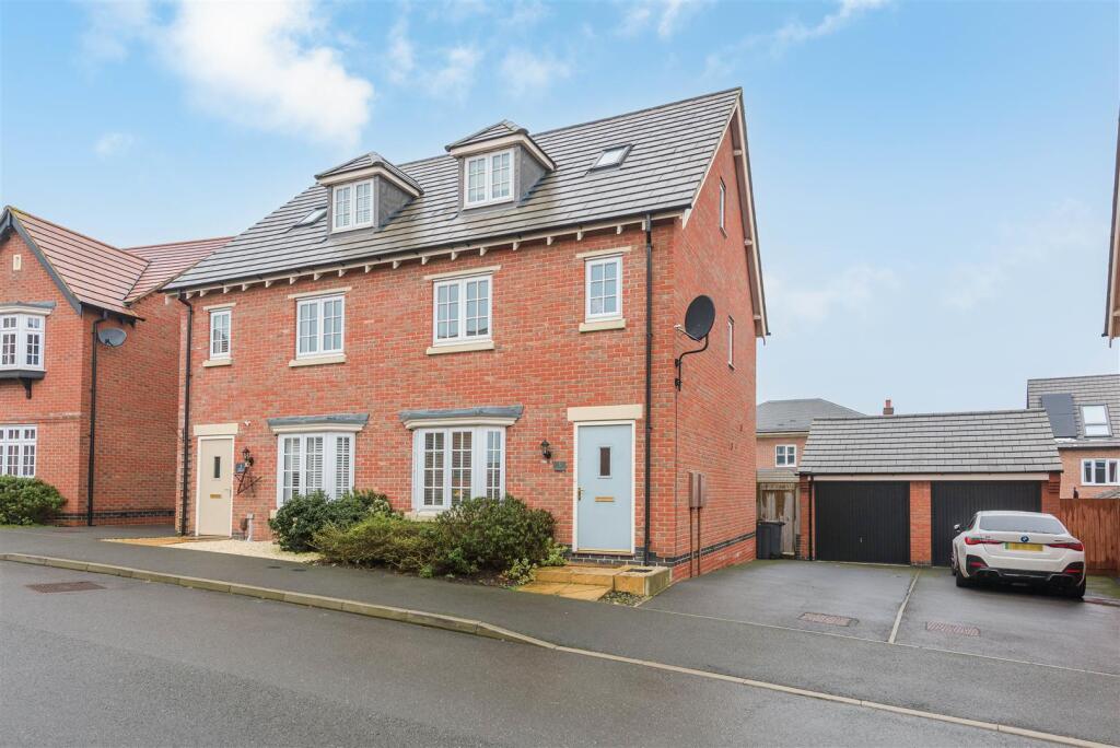 Main image of property: Glade Lane, Ashby-De-La-Zouch, LE65