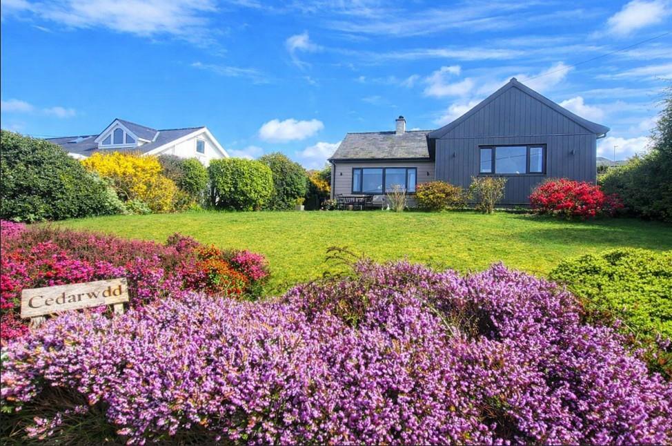 Main image of property: Cedrwydd, Harlech