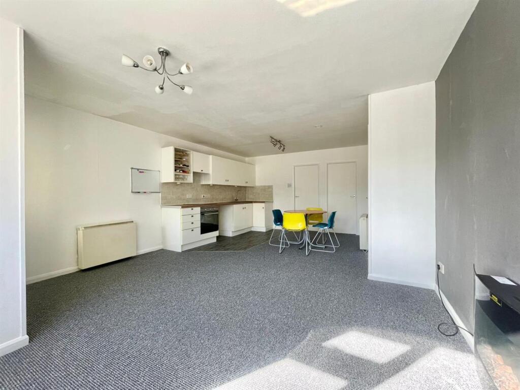 Apartment in Hornsea, East Riding of Yorkshire - View 2