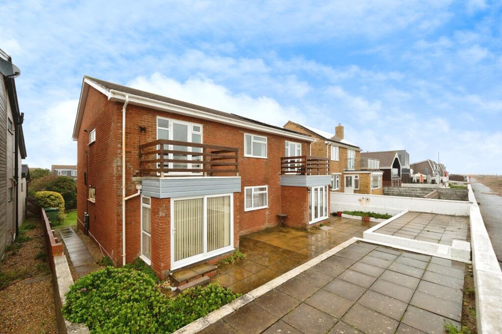 Main image of property: Southwood Road, Hayling Island, Hampshire, PO11