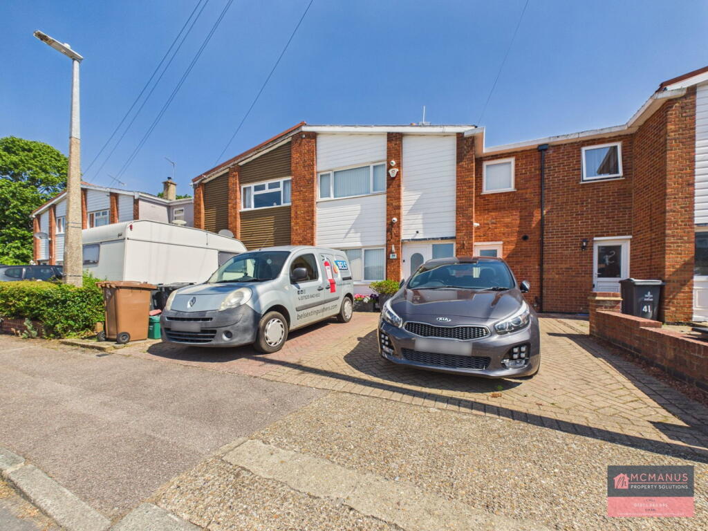 Main image of property: Angle Ways, Stevenage, SG2 9AP