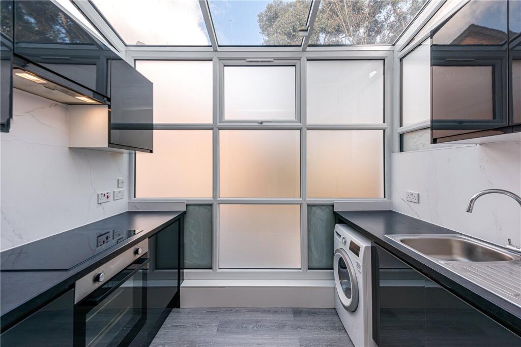 Apartment in London, Willesden Green, Mapesbury - View 2