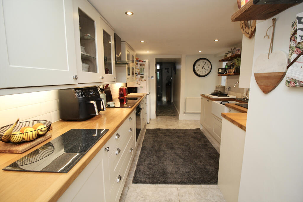 Additional image 8 of Vestry Road, Street