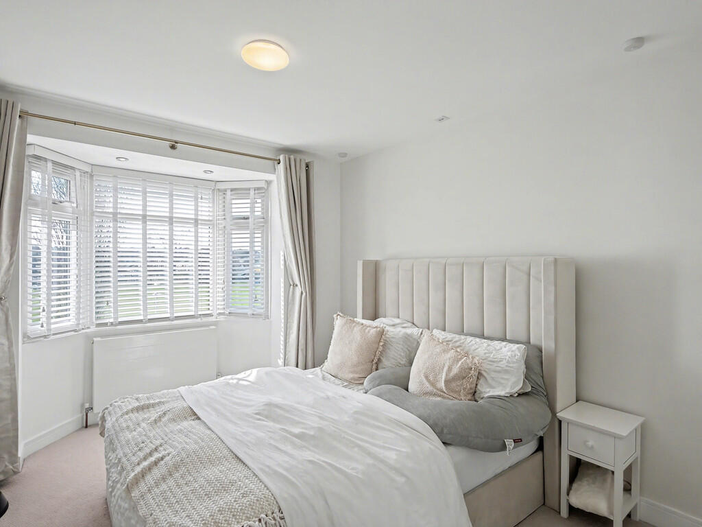 Additional image 9 of Playfields Drive, Branksome