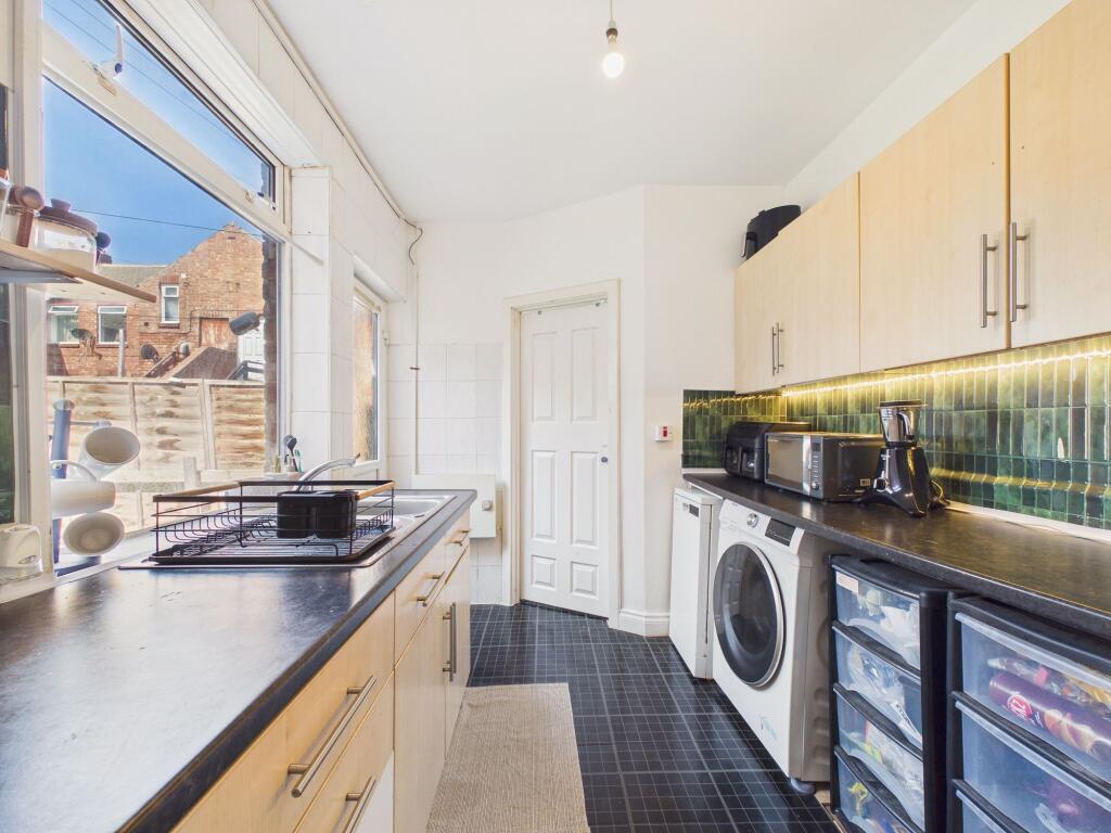 Apartment in Newcastle upon Tyne, St. Peter's - View 3