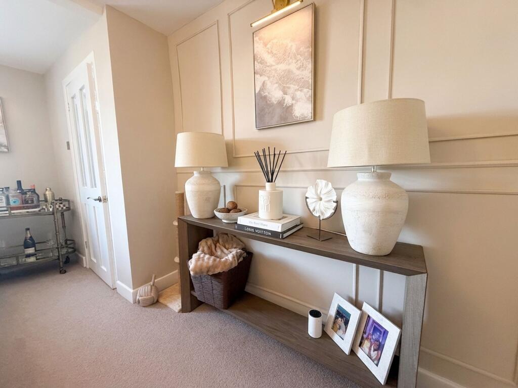 Wakefield Road, Lepton, HD8 photo 5