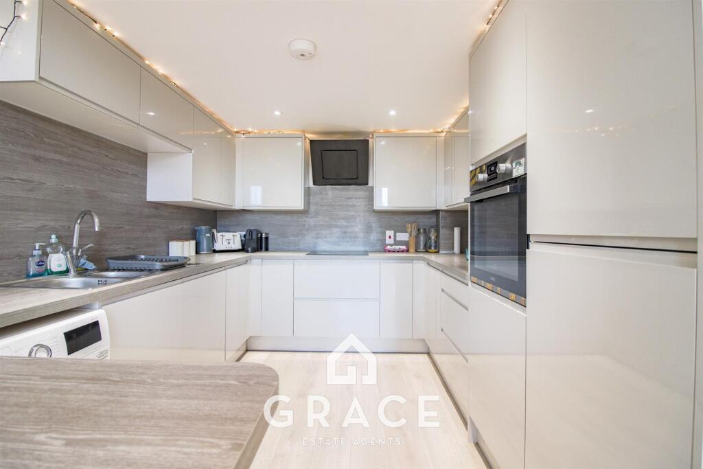 Main image of property: Wentworth House, Ipswich