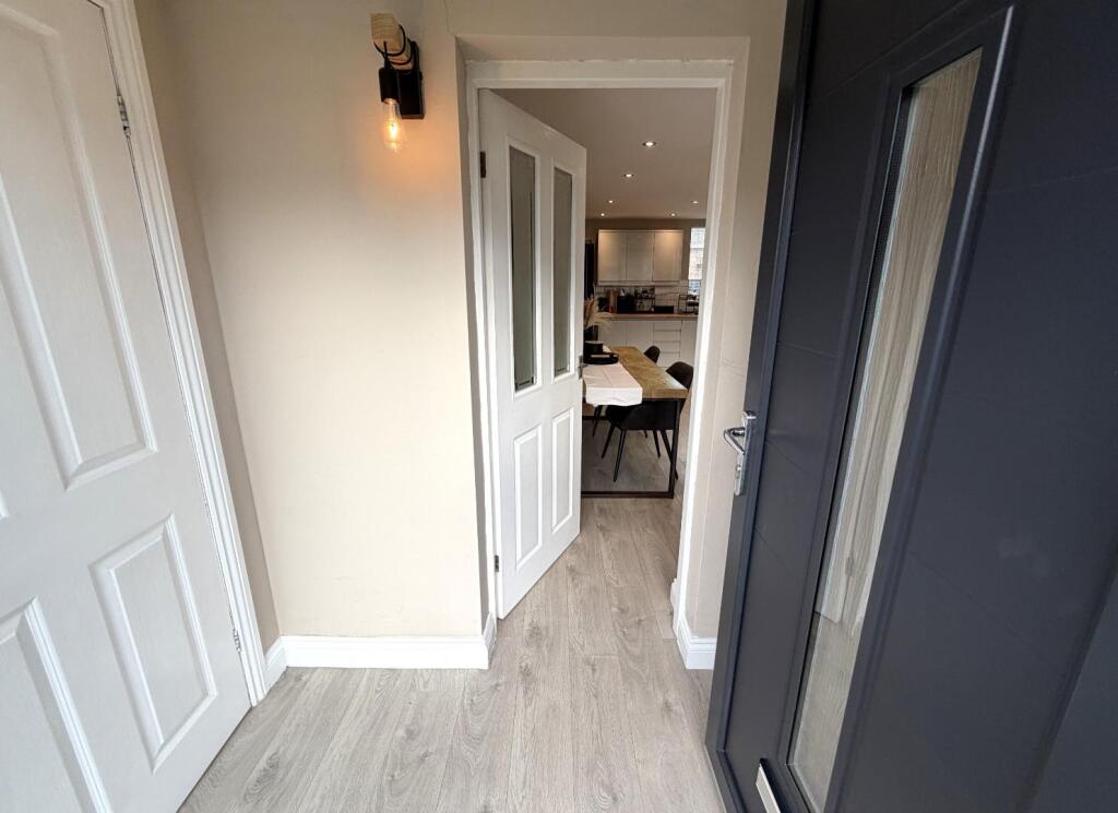 Bellasis Grove, Hartlepool photo 3
