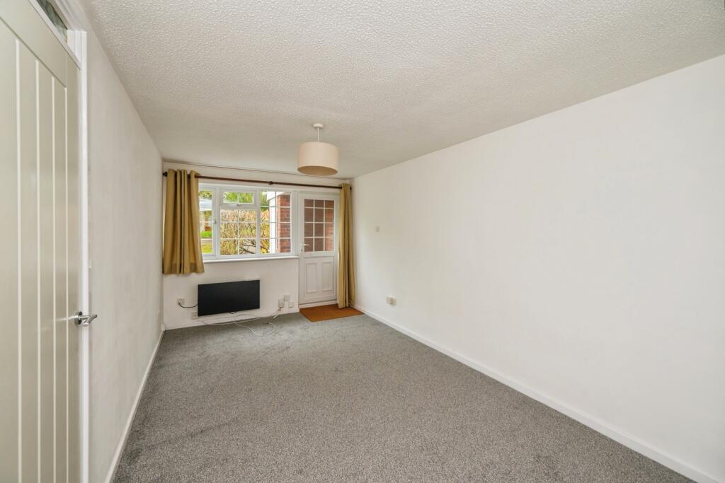 Apartment in Lichfield - View 4
