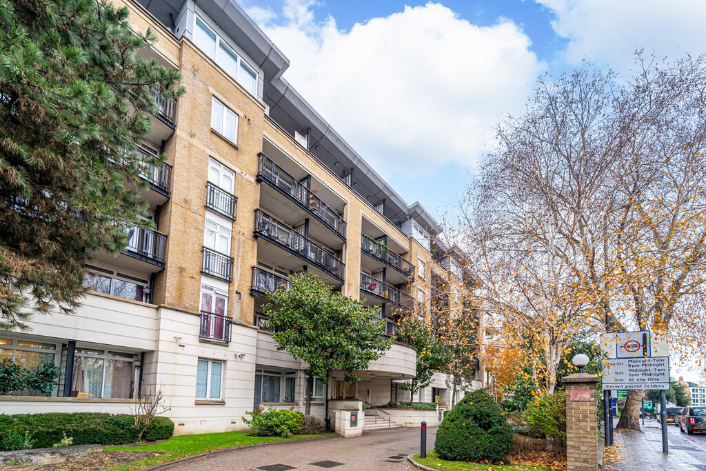 Main image of property: Claremont Heights, Pentonville Road, Angel, London, N1	