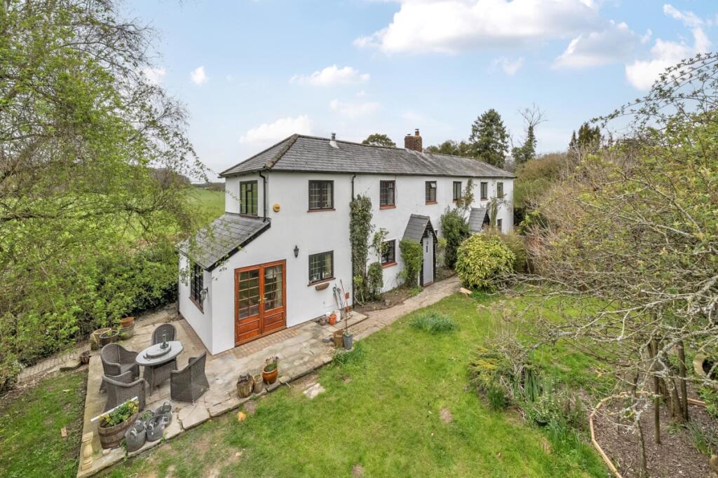Main image of property: Basingstoke RG25
