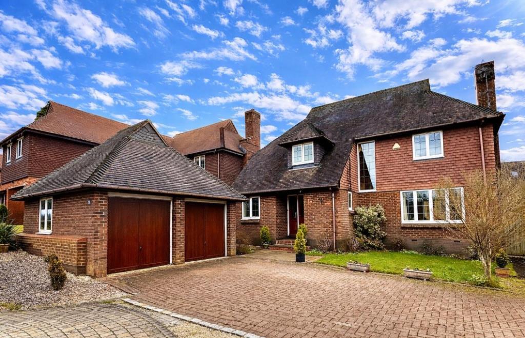Main image of property: Lightwater, Surrey, GU18