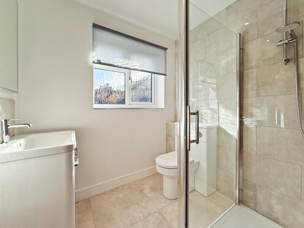 House in South Oxfordshire, Woodcote - More