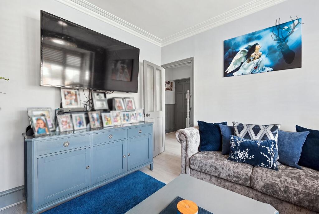 House in London - View 4